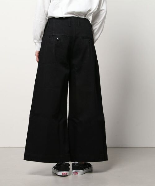 WhoWhat(フーワット)の「whowhat/フーワット/DENIM BAGGGGGY PANTS(デニムパンツ・メンズ・ブラック/ホワイト・SMALL)」の4枚目の写真