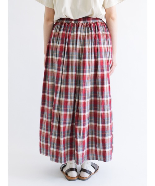Samansa Mos2（サマンサ モスモス）の「チェックロングスカート（スカート・レディース・ネイビー/レッド/グリーン・ﾌﾘ-）」の17枚目の写真