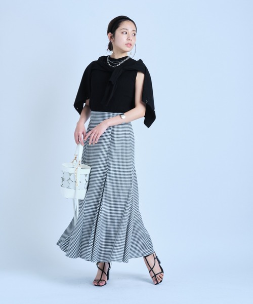 JUSGLITTY（ジャスグリッティー）の「ＵＶカットアンサンブル（ニット/セーター・レディース・ブラック/ホワイト/ピンク系その他3/ブルー系その他/ピンク系その他5/ブラック系その他/ブルー/イエロー・2）」の11枚目の写真