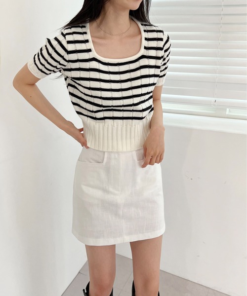 by muni:r(バイ ムニール)の「スリーボタンリネンミニスカート(スカート・レディース・ホワイト/ベージュ/ネイビー・SMALL/MEDIUM)」の5枚目の写真