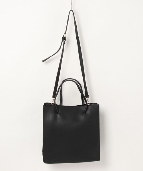 Chaco closet（チャコ クローゼット）の「フェイクレザー2wayポーチ