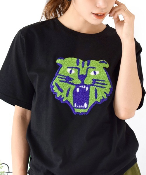 e-zakkamania stores(イーザッカマニアストアーズ)の「サガラ刺繍 タイガーTシャツ(Tシャツ/カットソー・レディース・ブラック・フリー)」の1枚目の写真
