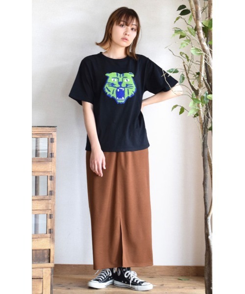 e-zakkamania stores(イーザッカマニアストアーズ)の「サガラ刺繍 タイガーTシャツ(Tシャツ/カットソー・レディース・ブラック・フリー)」の7枚目の写真