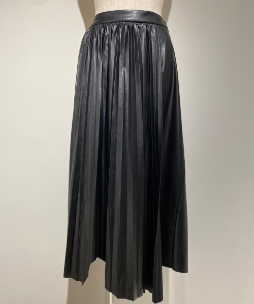 ADDICT NOIR(アディクトノアー)の「ADDICT NOIR/アディクト ノアー/Pleats Skirt(スカート・レディース・ブラック・FREE)」の2枚目の写真