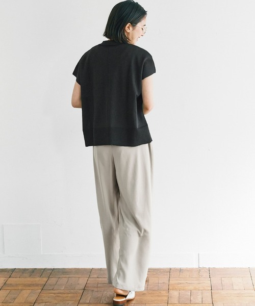 avecmoi(アヴェクモワ)の「【佐藤かなさんプロデュース】 アヴェクモワ サイドラインパンツ〈グレージュ〉(その他パンツ・レディース・グレイッシュベージュ・MEDIUM/LARGE/X-LARGE/SMALL)」の15枚目の写真