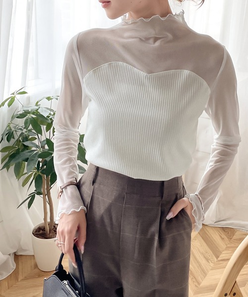 classicalelf(クラシカルエルフ)の「360度盛れる。リブドッキングメロウシアー素材カットソー(Tシャツ/カットソー・レディース・ブラック/ピンクベージュ/ホワイト・LARGE/MEDIUM/SMALL/X-LARGE)」の7枚目の写真