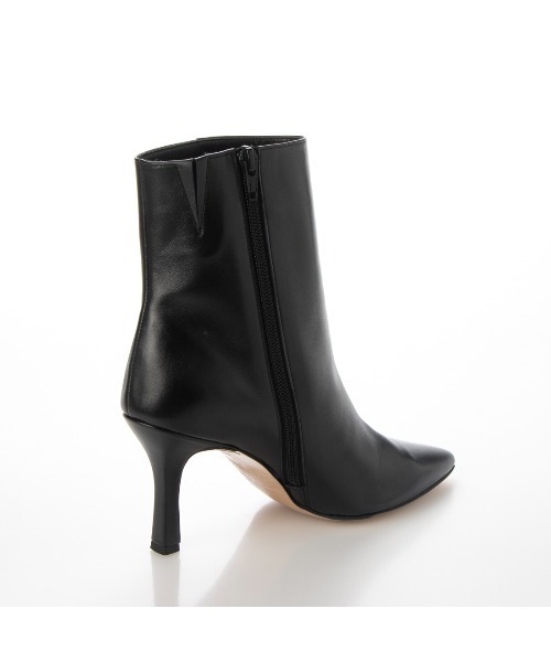 Mode et Jacomo（モードエジャコモ）の「ポインテッドトゥショートブーツ（ブーツ・レディース・ブラック/ブルーグレー/クリーム/グリーン系その他6・22.5cm/23cm/23.5cm/24cm/24.5cm）」の18枚目の写真
