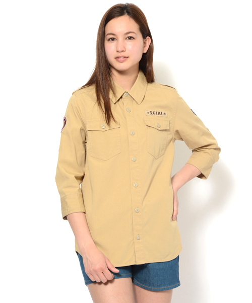 X-girl(エックスガール)の「【NYLON7月号掲載】BADGED ARMY SHIRT(シャツ/ブラウス・レディース・ベージュ/オリーブ/ネイビー・2/1)」の1枚目の写真