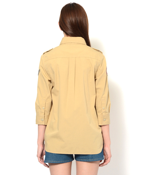 X-girl(エックスガール)の「【NYLON7月号掲載】BADGED ARMY SHIRT(シャツ/ブラウス・レディース・ベージュ/オリーブ/ネイビー・2/1)」の6枚目の写真