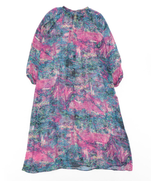 Q(キュー)の「ペインティングマキシワンピ(ワンピース・レディース・グリーン系その他/ピンク系その他・MEDIUM)」の3枚目の写真