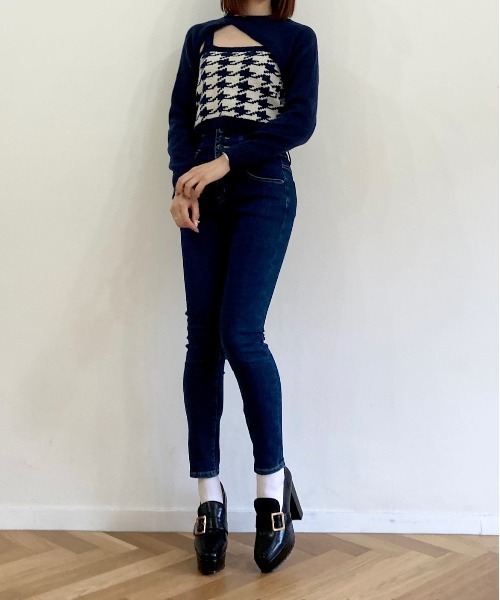 titty＆Co. PETIT by poyo（ティティーアンドコープティバイポヨ）の「【titty&Co.PETIT by poyo】ショート丈ニット×チェックビスチェセット（ニット/セーター・レディース・ネイビー/ベージュ系その他・FREE）」の7枚目の写真