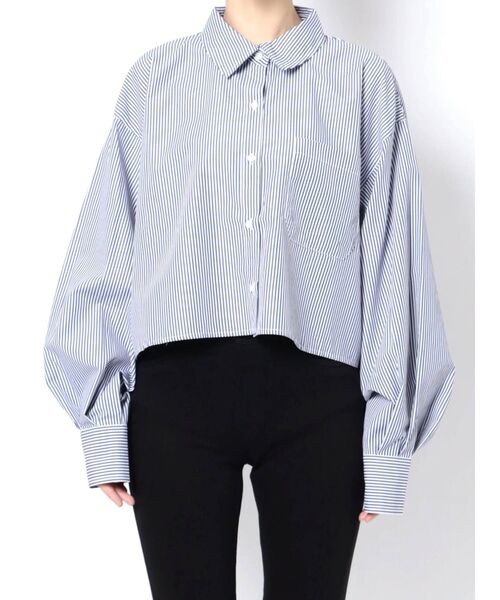 MURUA(ムルーア)の「ストライプクロップドカラーシャツ(シャツ/ブラウス・レディース・ブルー/レッド/グリーン/ネイビー・FREE)」の21枚目の写真