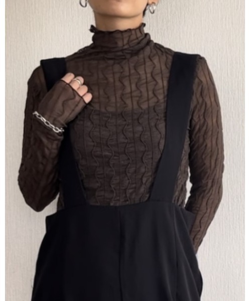 Ritzy（リッツィー）の「シアーハイネックメローウェーブ柄トップス（Tシャツ/カットソー・レディース・ホワイト/ブラック/ブラウン・FREE）」の3枚目の写真