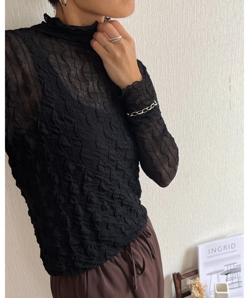 Ritzy（リッツィー）の「シアーハイネックメローウェーブ柄トップス（Tシャツ/カットソー・レディース・ホワイト/ブラック/ブラウン・FREE）」の2枚目の写真