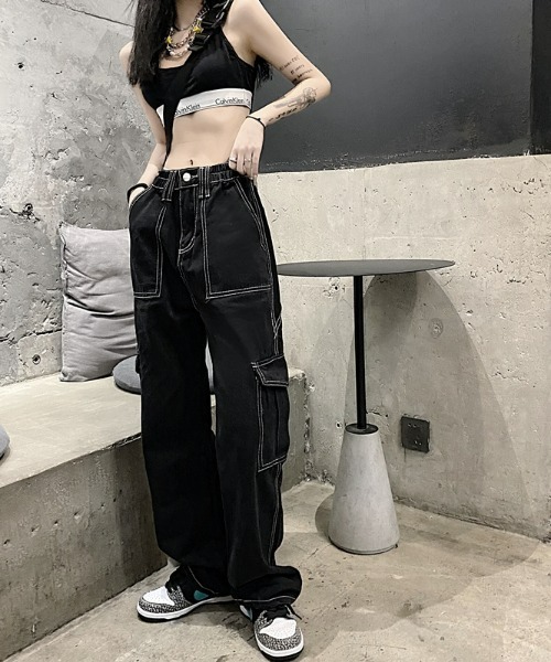 .KOM（ドットコム）の「A'GEM/9 × .kom『.komセレクト/ドットケーオーエムセレクト』ステッチアクセント カーゴパンツ（カーゴパンツ・レディース・ブラック・M/L）」の10枚目の写真