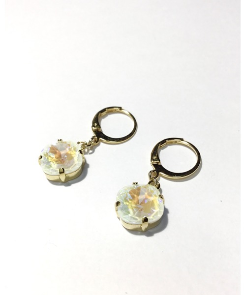 tone(トーン)の「【Le soleil】ラウンドフレンチフック スワロフスキーピアス(MA)(ピアス(両耳用)・レディース・ブラック系その他/ホワイト系その他・FREE)」の3枚目の写真