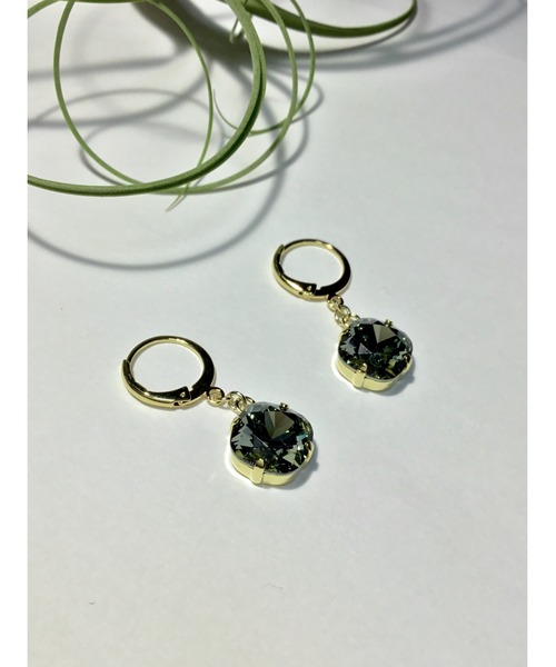 tone(トーン)の「【Le soleil】ラウンドフレンチフック スワロフスキーピアス(MA)(ピアス(両耳用)・レディース・ブラック系その他/ホワイト系その他・FREE)」の5枚目の写真