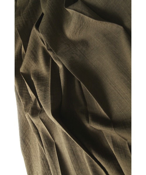 &. NOSTALGIA（アンドドットノスタルジア）の「【ZOZO限定】リネンタッチカッティングジャンパースカート（ジャンパースカート・レディース・ブラック/アイボリー/カーキ/ベージュ/モカ/ネイビー/カーキ系/ライトベージュ/チャコールグレー/ブラック系その他・FREE）」の11枚目の写真