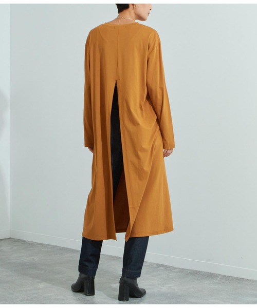 Settimissimo(セッティミッシモ)の「シルケット天竺バックスリットロングTシャツ(Tシャツ/カットソー・レディース・ブラック/グリーン/キャメル・FREE)」の3枚目の写真