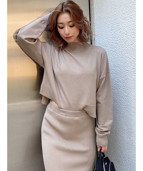 GYDA（ジェイダ）の「【セットアップ着用可】サイドスリットボトルネック ショートニットトップス（ニット/セーター・レディース・アイボリー/ブラック/ベージュ・FREE）」の3枚目の写真