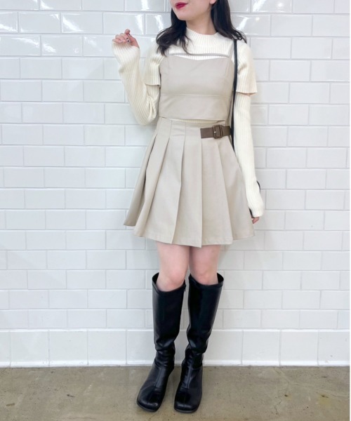 OLIVE des OLIVE(オリーブデオリーブ)の「サイドベルトミニプリーツスカート(スカート・レディース・クリーム/ベージュ/ネイビー/ブラック・FREE)」の21枚目の写真