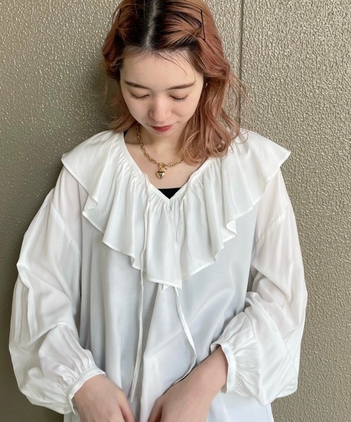 Ray BEAMS(レイビームス)の「マリンチェーン マンテル ハート ネックレス(ネックレス・レディース・シルバー/ゴールド・ONE SIZE)」の3枚目の写真