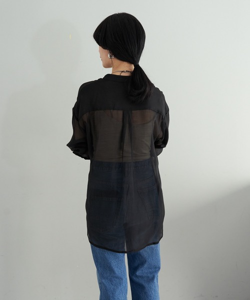 SHENERY（シーナリー）の「サイドスリットオーガンジーシャツ（シャツ/ブラウス・レディース・ブラック/ベージュ/オフホワイト・FREE）」の8枚目の写真