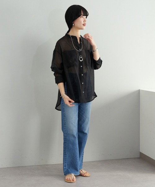 SHENERY（シーナリー）の「サイドスリットオーガンジーシャツ（シャツ/ブラウス・レディース・ブラック/ベージュ/オフホワイト・FREE）」の14枚目の写真