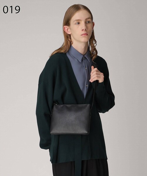 tk.TAKEO KIKUCHI（ティーケータケオキクチ）の「◆【WEB限定】レザー調サコッシュバッグ（ショルダーバッグ・メンズ・ブラック/ネイビー/ブラック系/ダークグリーン系/ブラック系5/ブラック系1/ダークブラウン・00）」の22枚目の写真