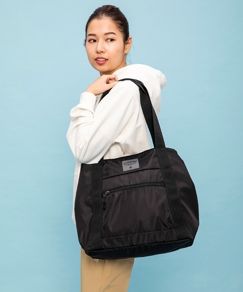 le coq sportif(ルコックスポルティフ)の「トートバッグ(サイズ調整ボタン付)(トートバッグ・レディース・ブラック/ベージュ・F)」の13枚目の写真