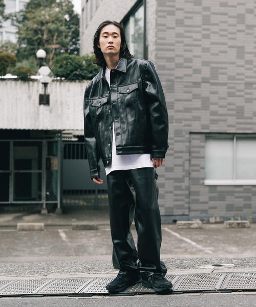 Guess（ゲス）の「GUESS/ゲス GO RAYMOND PU TRUCKER JACKET トラッカージャケット（ライダースジャケット・メンズ・ブラック・XL/L/M）」の6枚目の写真