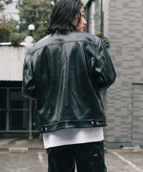 Guess（ゲス）の「GUESS/ゲス GO RAYMOND PU TRUCKER JACKET トラッカージャケット（ライダースジャケット・メンズ・ブラック・XL/L/M）」の4枚目の写真