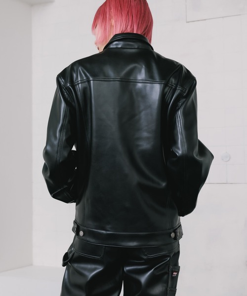 Guess（ゲス）の「GUESS/ゲス GO RAYMOND PU TRUCKER JACKET トラッカージャケット（ライダースジャケット・メンズ・ブラック・XL/L/M）」の9枚目の写真