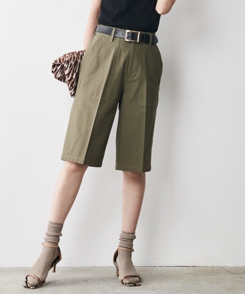 CHIC STYLE（シックスタイル）の「＜大きいサイズ＞綿１００％ハーフカーゴパンツ シックスタイル（カーゴパンツ・レディース・ブラック/カーキ・LL/3L/L/5L/4L）」の9枚目の写真