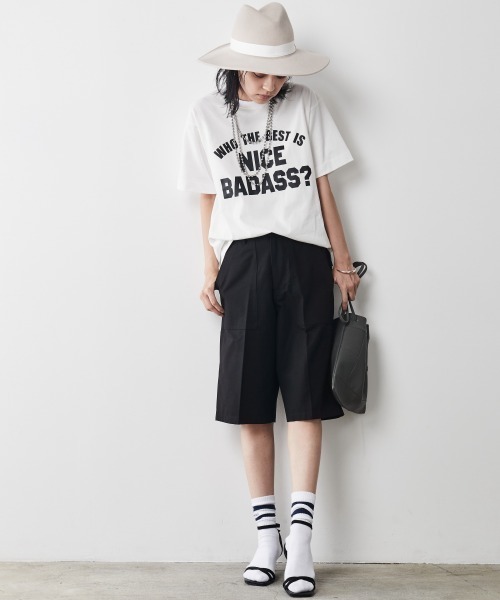 CHIC STYLE（シックスタイル）の「＜大きいサイズ＞綿１００％ハーフカーゴパンツ シックスタイル（カーゴパンツ・レディース・ブラック/カーキ・LL/3L/L/5L/4L）」の4枚目の写真