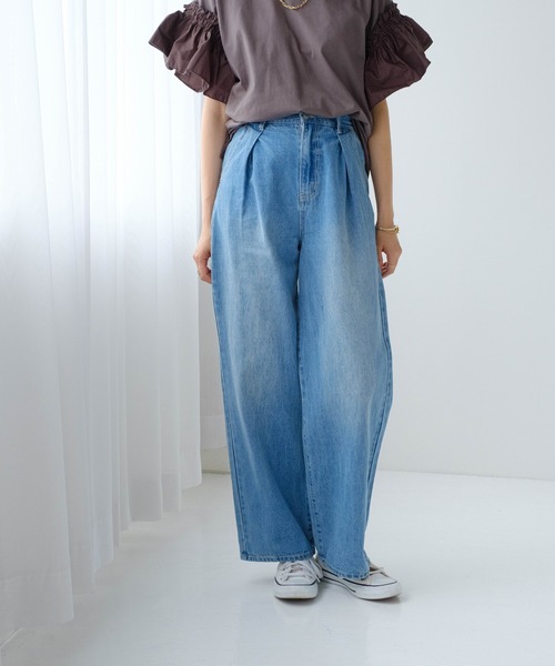 Meli rich(メリーリッチ)の「タックデニムパンツ(デニムパンツ・レディース・アイボリー/ライトブルー/インディゴブルー/ブラック・FREE)」の17枚目の写真