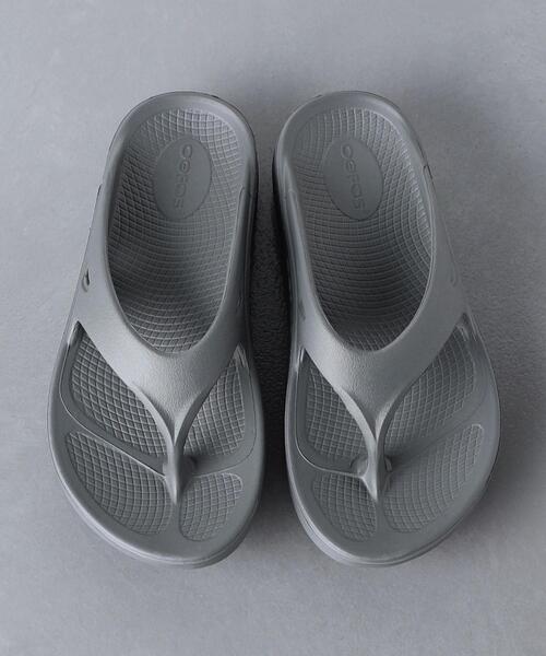 OOFOS(ウーフォス)の「【一部国内EXCLUSIVE】<OOFOS>OOriginal サンダル(サンダル・レディース・グレー/ブラック/パープル・7/8/6/5)」の3枚目の写真