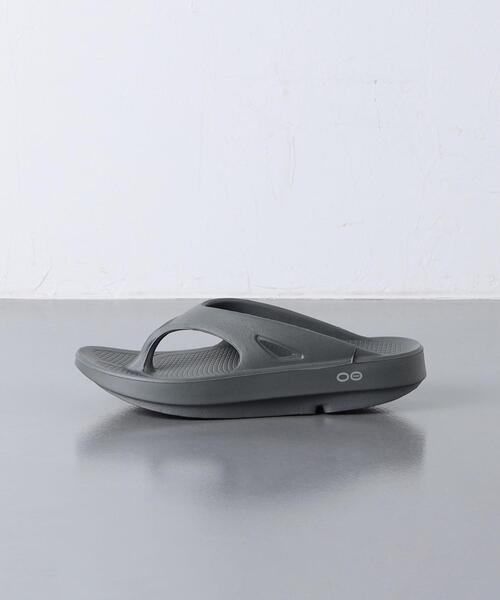 OOFOS(ウーフォス)の「【一部国内EXCLUSIVE】<OOFOS>OOriginal サンダル(サンダル・レディース・グレー/ブラック/パープル・7/8/6/5)」の5枚目の写真