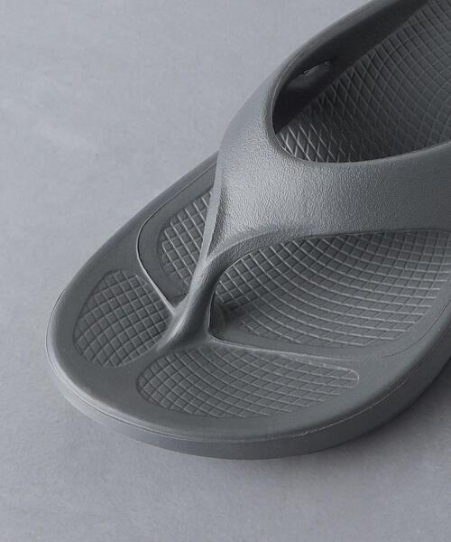 OOFOS(ウーフォス)の「【一部国内EXCLUSIVE】<OOFOS>OOriginal サンダル(サンダル・レディース・グレー/ブラック/パープル・7/8/6/5)」の10枚目の写真