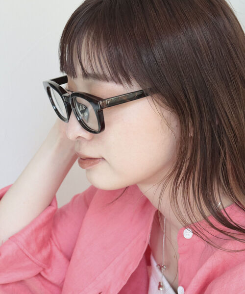 fredy emue（フレディエミュ）の「セルフレームメガネ（メガネ・レディース・ベージュ系その他4/ベージュ・FREE）」の3枚目の写真