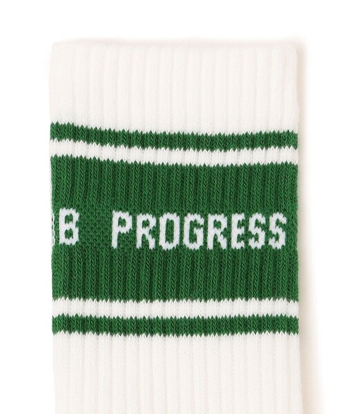 SHIPS(シップス)の「PROGRESS RUNNING CLUB:ワイド ライン ソックス(ソックス/靴下・レディース・ネイビー/グリーン・SMALL)」の6枚目の写真