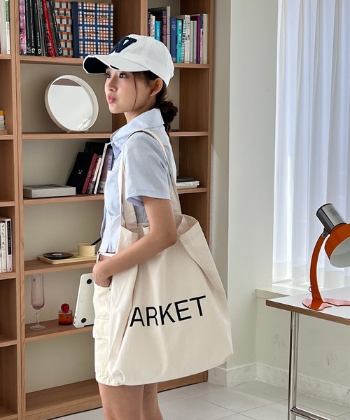 by muni:r（バイ ムニール）の「カジュアルレタリングキャップ（キャップ・レディース・グレー/ホワイト/ピンク・ONE SIZE）」の9枚目の写真