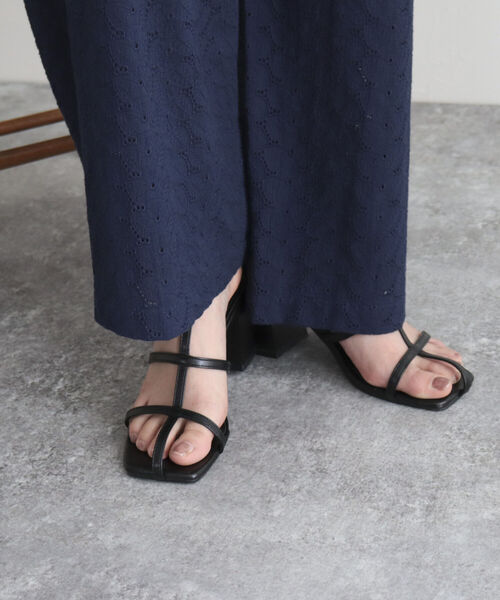 fredy emue(フレディエミュ)の「ヌードストラップヒールサンダル(サンダル・レディース・ブラック/グリーン・S/M/L)」の5枚目の写真