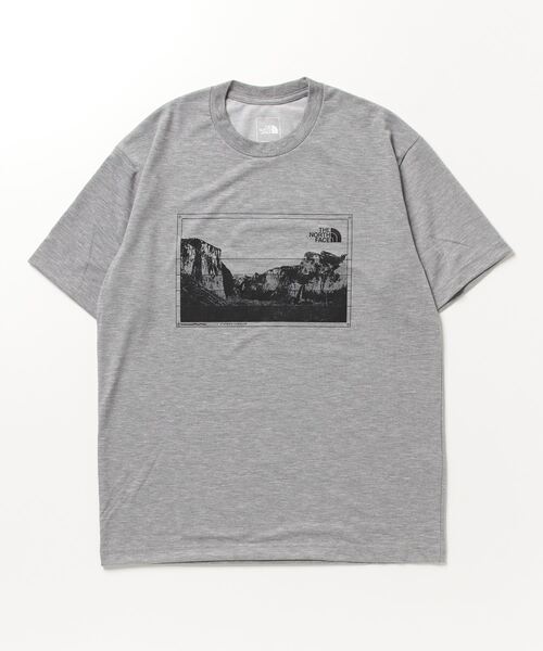 THE NORTH FACE(ザノースフェイス)の「ザ ノース フェイス THE NORTH FACE S/S Triple Gradation Tee_ショートスリーブトリプルグラデーションティー(Tシャツ/カットソー・メンズ・ブラック/ホワイト/グレー・LL/L/S/M)」の3枚目の写真