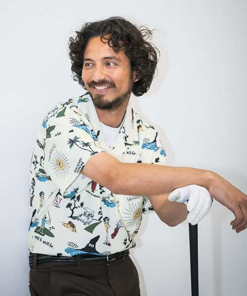 URBAN RESEARCH Sonny Label（アーバンリサーチサニーレーベル）の「OOPS　Ryu Ambeコラボアロハシャツ（シャツ/ブラウス・メンズ・ネイビー/ベージュ/ボルドー/ホワイト・SMALL/MEDIUM/LARGE）」の2枚目の写真