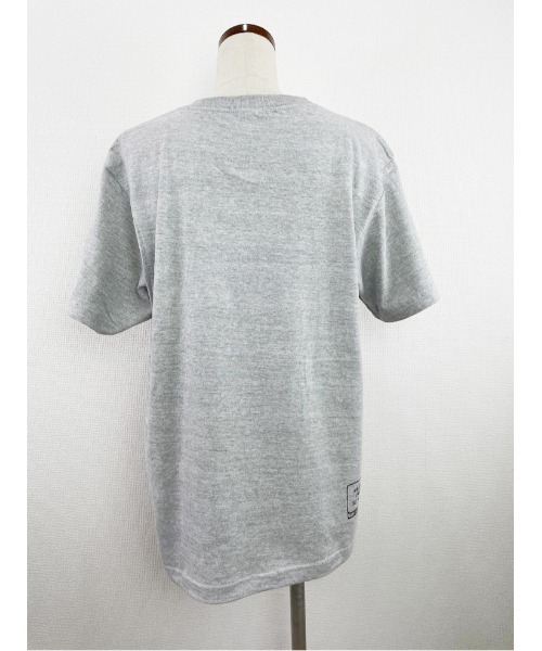 WORLD WIDE LOVE!(ワールドワイドラブ)の「デッドバガーセットTシャツ(Tシャツ/カットソー・レディース・グレイッシュブルー/トップグレー/オフホワイト・1)」の9枚目の写真