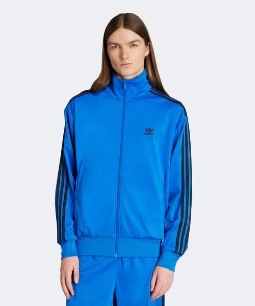 adidas（アディダス）の「アディカラー クラシックス ファイヤー