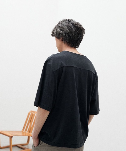 LIDNM（リドム）の「SILK BLEND TEE（Tシャツ/カットソー・メンズ・ホワイト系その他/ブラック系その他・SMALL/MEDIUM/LARGE）」の3枚目の写真