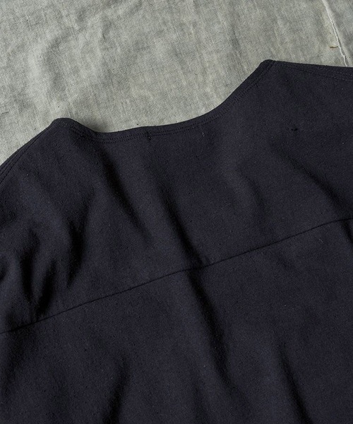 LIDNM（リドム）の「SILK BLEND TEE（Tシャツ/カットソー・メンズ・ホワイト系その他/ブラック系その他・SMALL/MEDIUM/LARGE）」の11枚目の写真