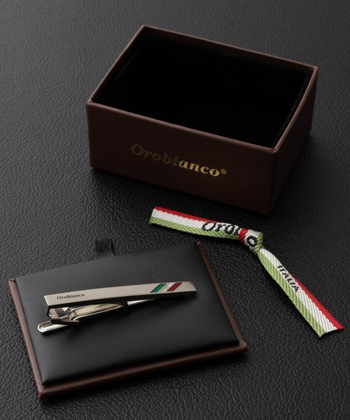 Orobianco（オロビアンコ）の「オロビアンコ 専用BOX付き ネクタイピン クリップ（ネクタイピン・メンズ・シルバー系その他5/シルバー系その他7/シルバー系その他/シルバー系その他2/シルバー/ゴールド/シルバー系その他4/シルバー系その他3/シルバー系その他6/ブラック/シルバー×ゴールド/シルバー系1/シルバー系2/シルバー系3/シルバー系5/シルバー系/シルバー系4・FREE）」の9枚目の写真